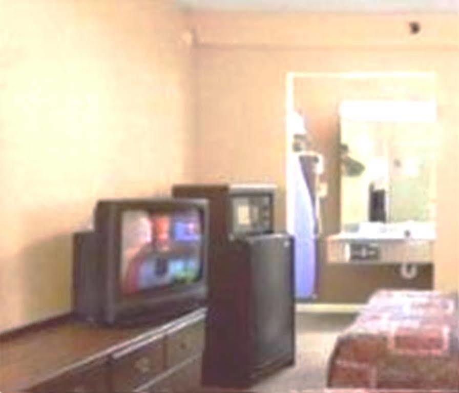 Deerfield Inn & Suites Madison Eksteriør billede